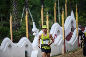 BIB: 212
                            <button type="button" onclick="openModal(22504463)" class="btn btn-primary btn-sm float-right btn-popup" data-toggle="modal" data-target=".modal-high-quality">
                        <i class="fas fa-shopping-cart"></i> Add to Cart
                    </button>
                                            <button type="button" onclick="isThisMe(22504463, true)" class="btn btn-success btn-sm float-right btn-popup btn-isme hidden" data-toggle="tooltip" data-placement="bottom" title="นี่คือรูปของคุณใช่ไหม คลิกที่นี่เพื่อเอาเข้าอัลบั้ม">
                        <i class="fas fa-plus"></i> Add to album
                    </button>
                    <button type="button" onclick="isThisMe(22504463, false)" class="btn btn-warning btn-sm float-right btn-popup btn-isnotme hidden">
                        <i class="fas fa-ban"></i> Remove from album
                    </button>